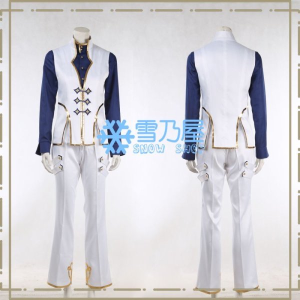 天城 一彩　清純王子さま衣装