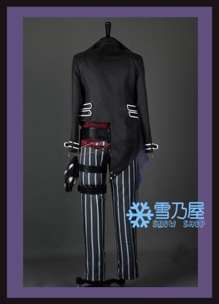 デッドマンズ 衣装