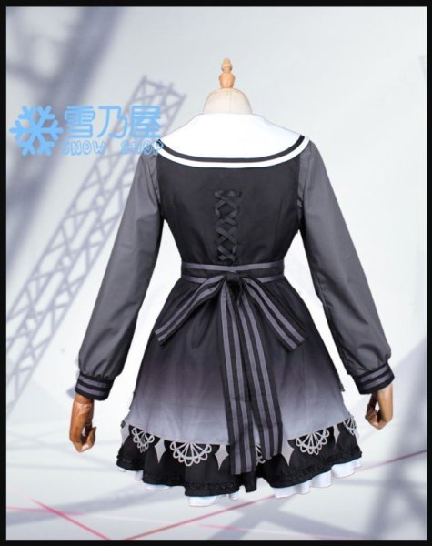 東雲 絵名　初期衣装