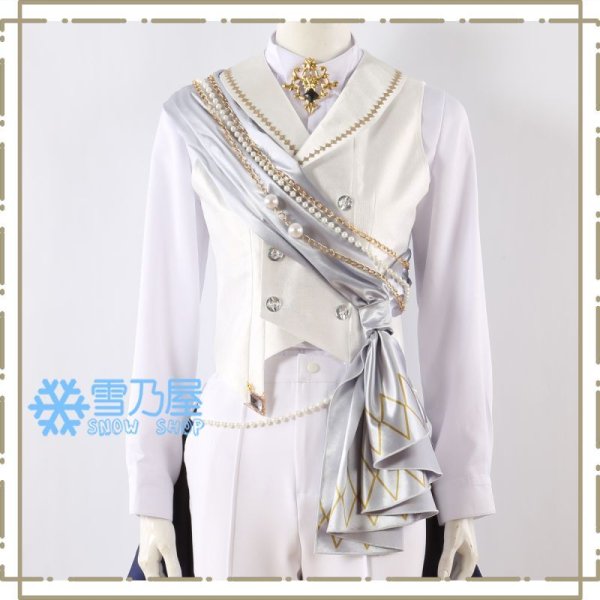 瞬ぎと展覧会衣装