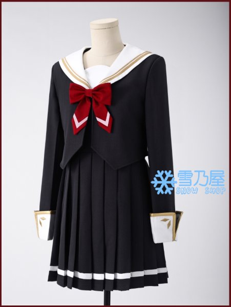 アリサ・ミハイロヴナ・九条　制服