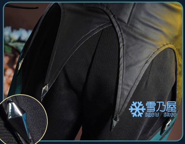 占い師　演奏会衣装