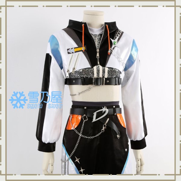 LOCK YOUR GAZE衣装