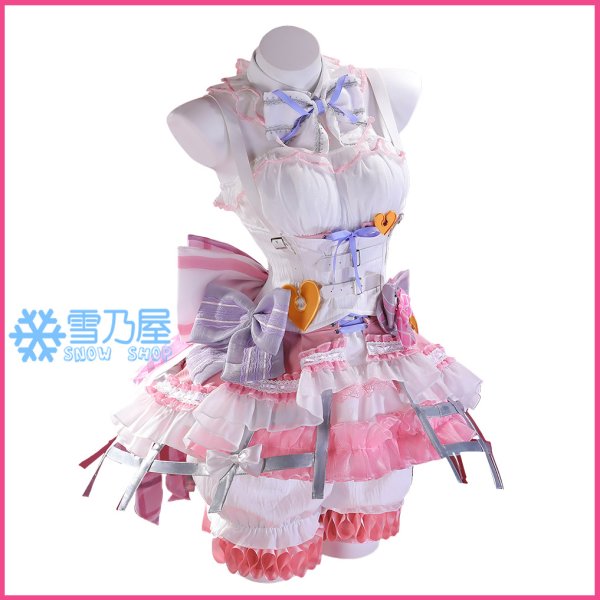 暁山瑞希ハイド・クリノリン衣装