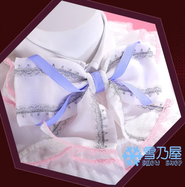 暁山瑞希ハイド・クリノリン衣装