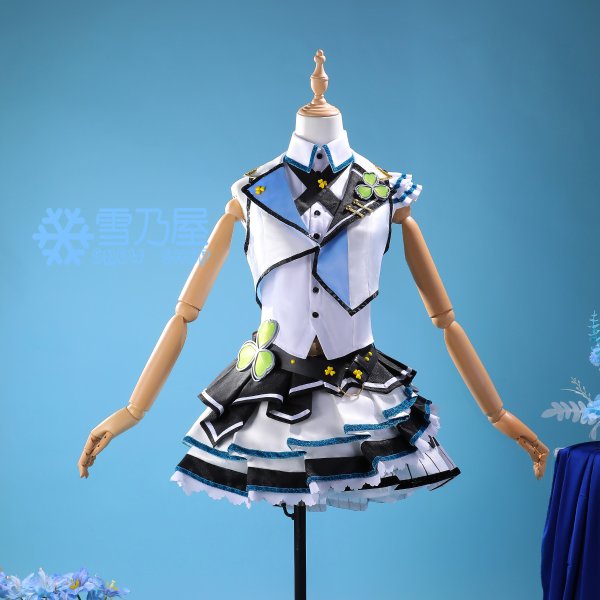 MORE MORE JUMP　初期ユニット衣装